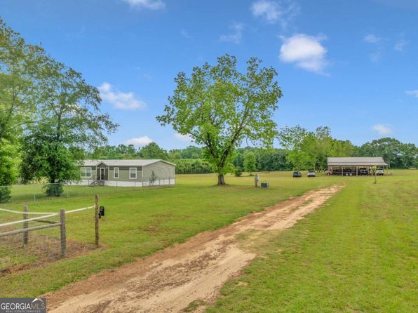 712 Rw Jones Rd, Leslie, GA 31764