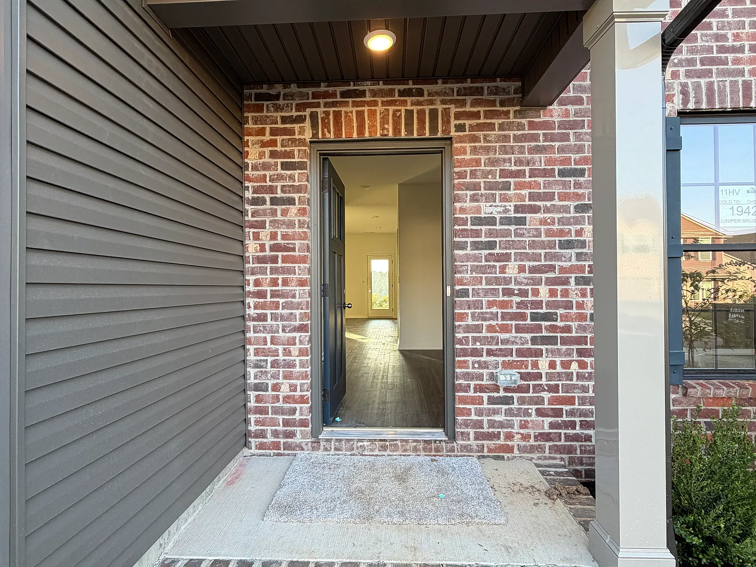 Juniper Brush Rd, Knoxville — Photo 2