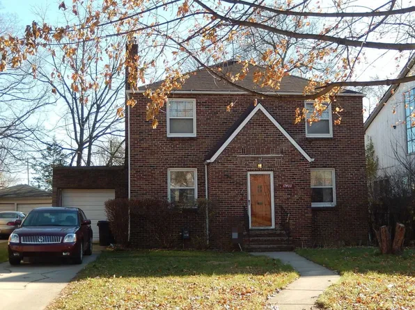 17400 McIntyre St, Detroit, MI 48219