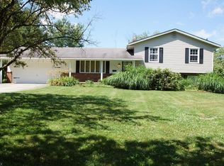 4594 Mayfair Rd, Uniontown, OH 44685