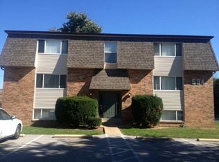 534 Williamsburg Dr APT A, Belleville, IL 62221