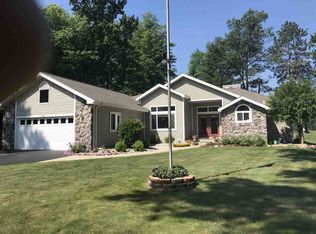 6180 Fox Run Dr, Grayling, MI 49738