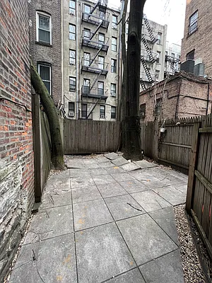 Rented by REAL New York | media 29