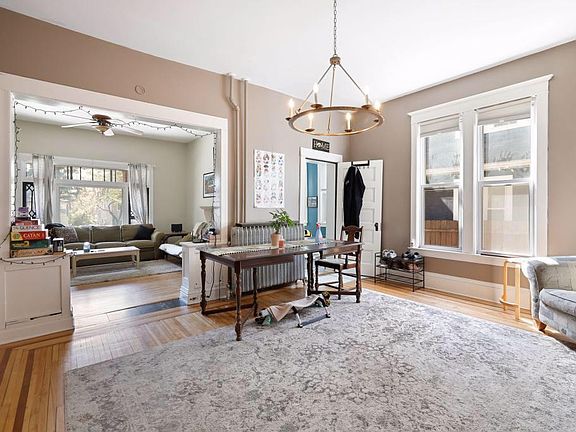 4th image of 3506 Pleasant Ave #2