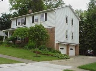 4590 E 104th St, Garfield Heights, OH 44125
