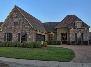 516 Falling Water Cir, Bossier City, LA 71112