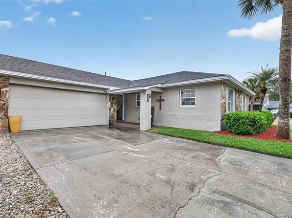 3055 Suwannee Ct, Apopka, FL 32703