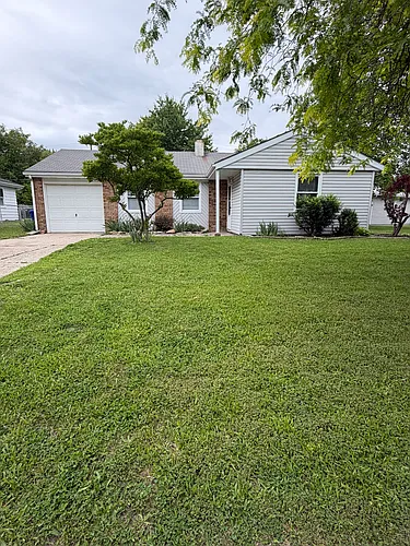 2205 Versailles Dr Photo 1 2205 Versailles Dr Photo 1