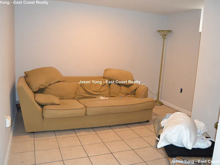 66 Quint Ave #1 — Photo 17