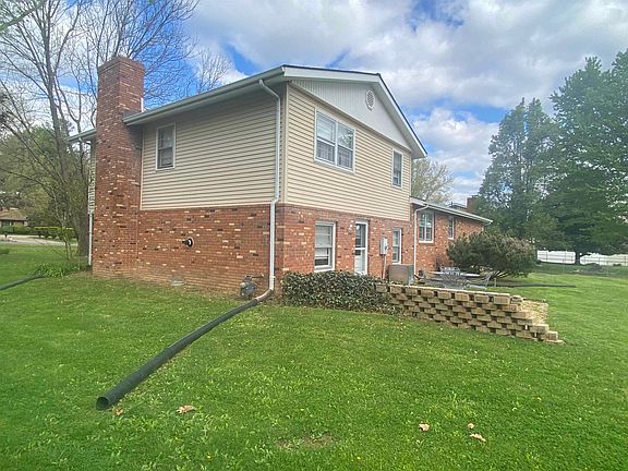 4th image of 100 Cooper Dr
