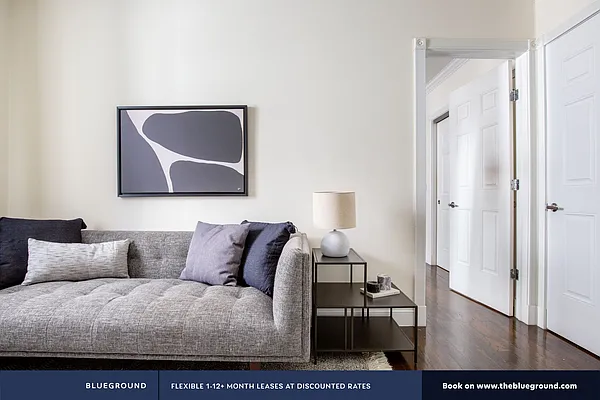 Rented by The Blueground | media 39