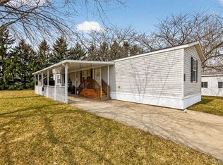 4567 Ashwood Dr W, Saginaw, MI 48603