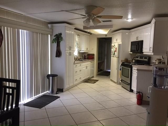 1st image of 4903 NW 1st Ave #418