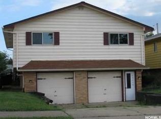 15118 Rowena Ave, Maple Heights, OH 44137