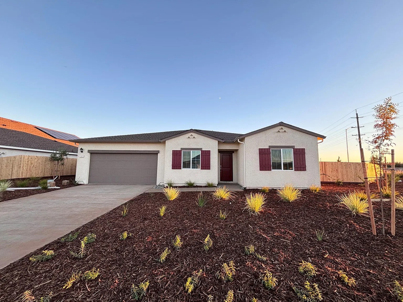 2707 Lawn Ln photo 1