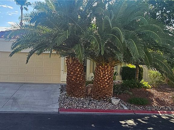 2nd image of 3433 Round Valley Way