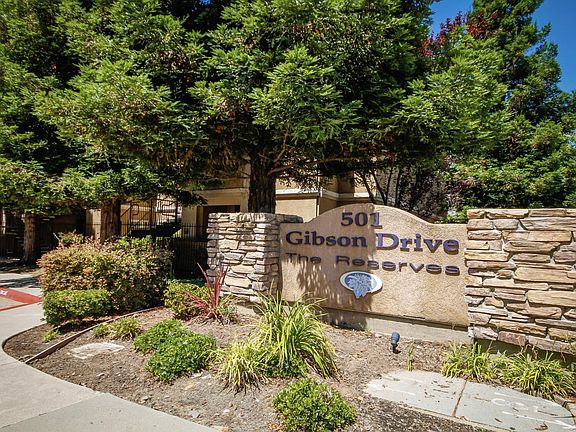 3rd image of 501 Gibson Dr APT 2721