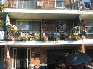 17020 Henley Rd, Jamaica, NY 11432