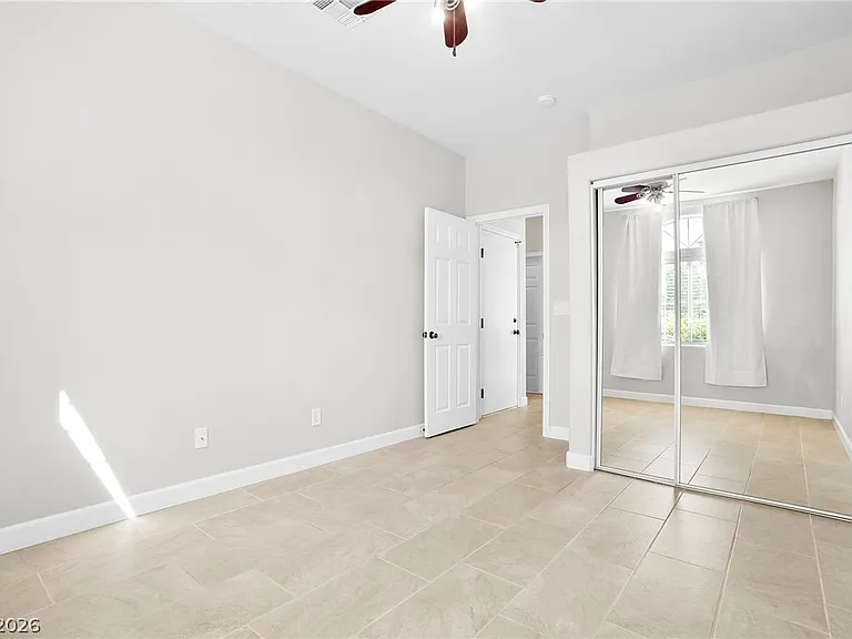 8824 Iron Hitch Ave — Photo 19