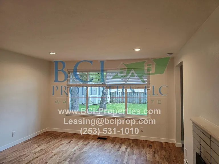 8811 Forest Ave SW — Photo 13