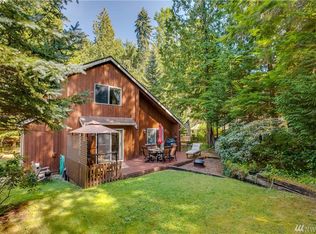 10 Lost Lake Ln, Bellingham, WA 98229
