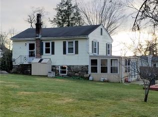 12 Talmadge Rd, Kent Lakes, NY 10512