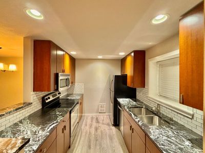16101 Bothell Everett Hwy UNIT E204, Mill Creek, WA, 98012