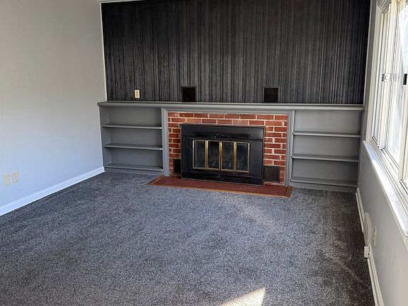 2nd image of 834 S 23rd St