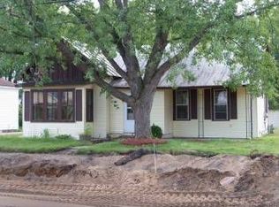 2124 Water St, Stevens Point, WI 54481