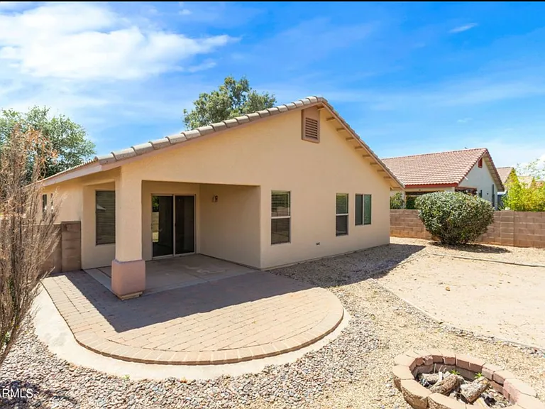 3389 Yosemite Ct — Photo 7