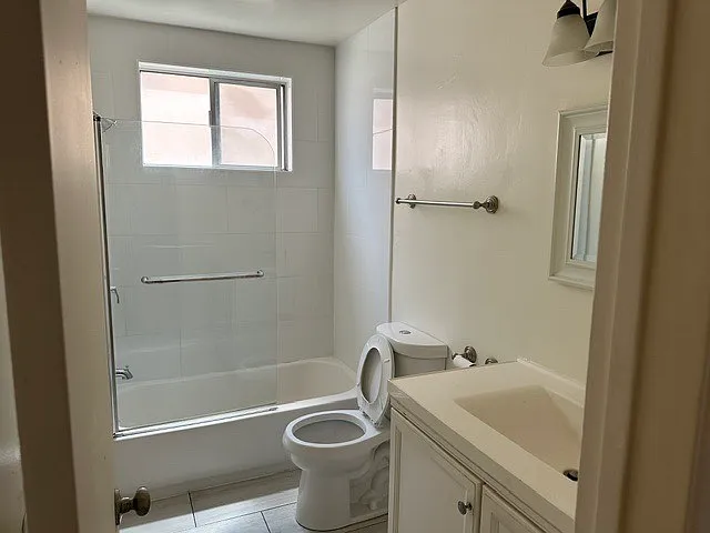 1123 S Sherbourne Dr #102 — Photo 23