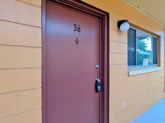 4th image of 1035 Arco Dr #1B-1BA-600SQFT