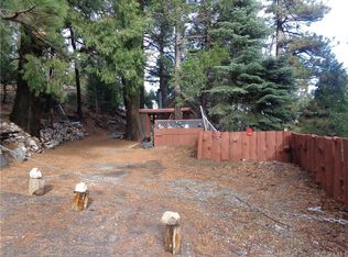 21820 Jobs Peak Rd, Cedarpines Park, CA 92322