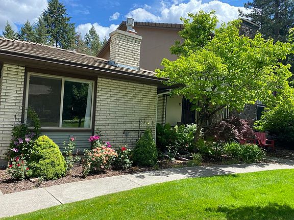 3rd image of 12515 N Fairwood Dr APT 12