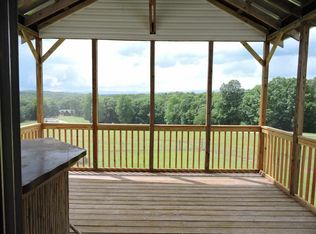 320 Pauline Dr, Salem, SC 29676