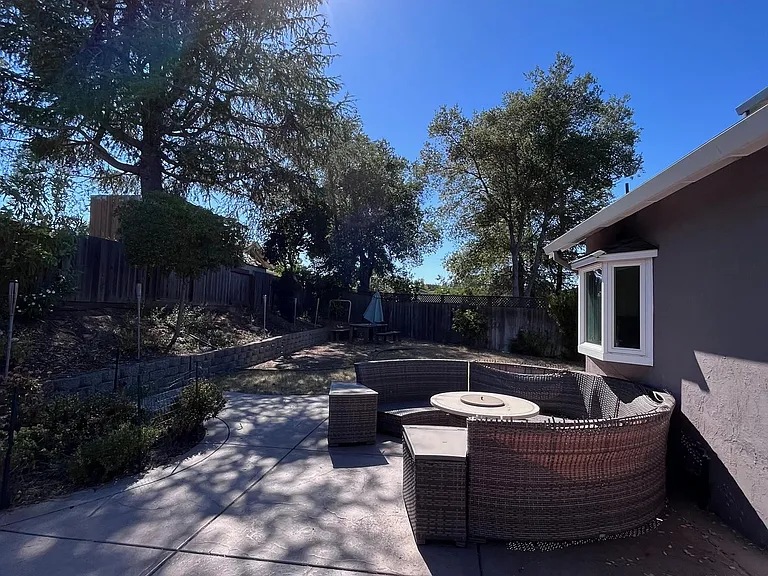 6017 Majorca Ct — Photo 16