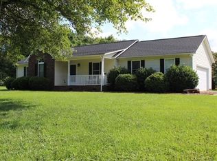 5130 Startown Rd, Newton, NC 28658