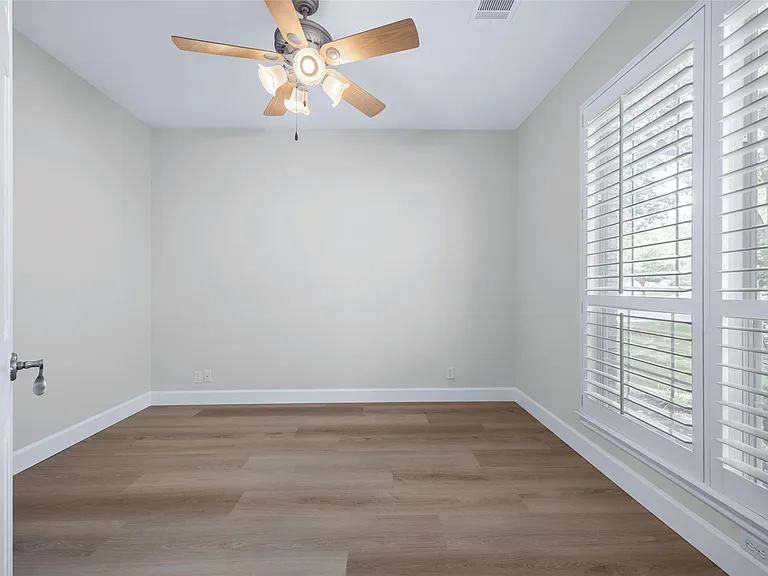 4033 Canyon Glen Cir — Photo 5