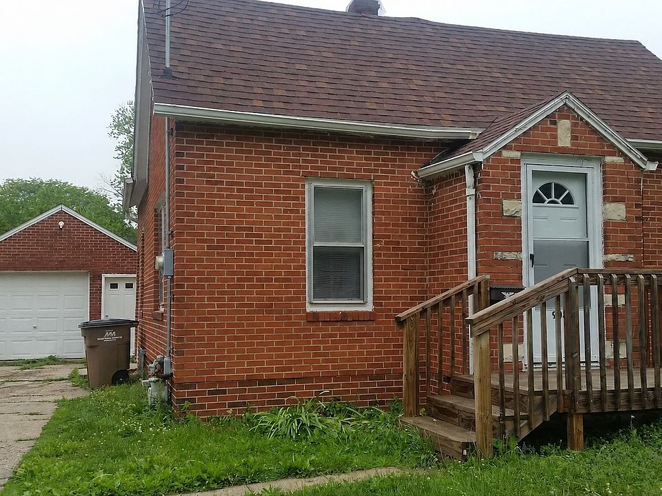 1st image of 908 13th St