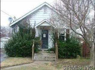 601 1/2 Leonard St, Alton, IL 62002