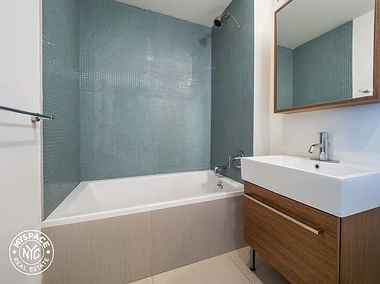 Rented by MySpaceNYC | media 30