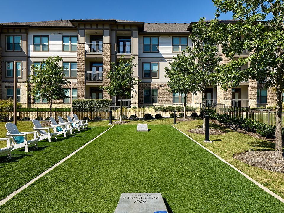 Cornhole and Yard Games