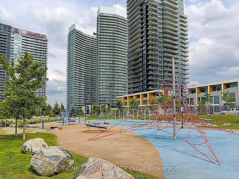 85 McMahon Dr #2507 — Photo 15