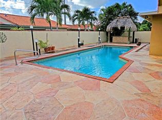 9010 SW 11th St, Miami, FL 33174