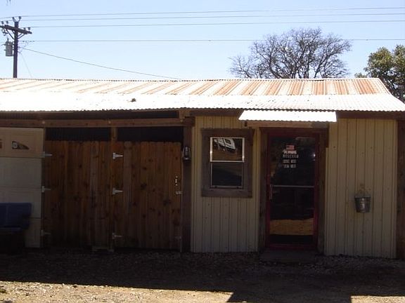 4th image of 6639 State Highway 16 S