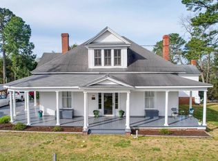 609 McReynolds St, Carthage, NC 28327