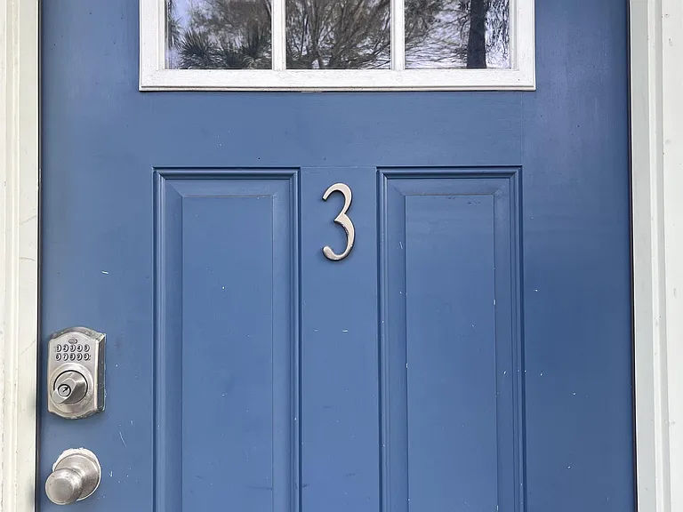 19 Amherst St — Photo 110