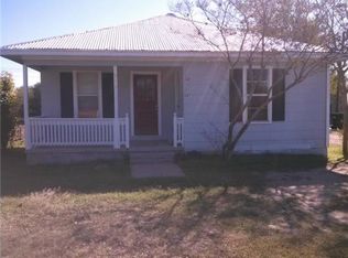 587 Main St, Buda, TX 78610
