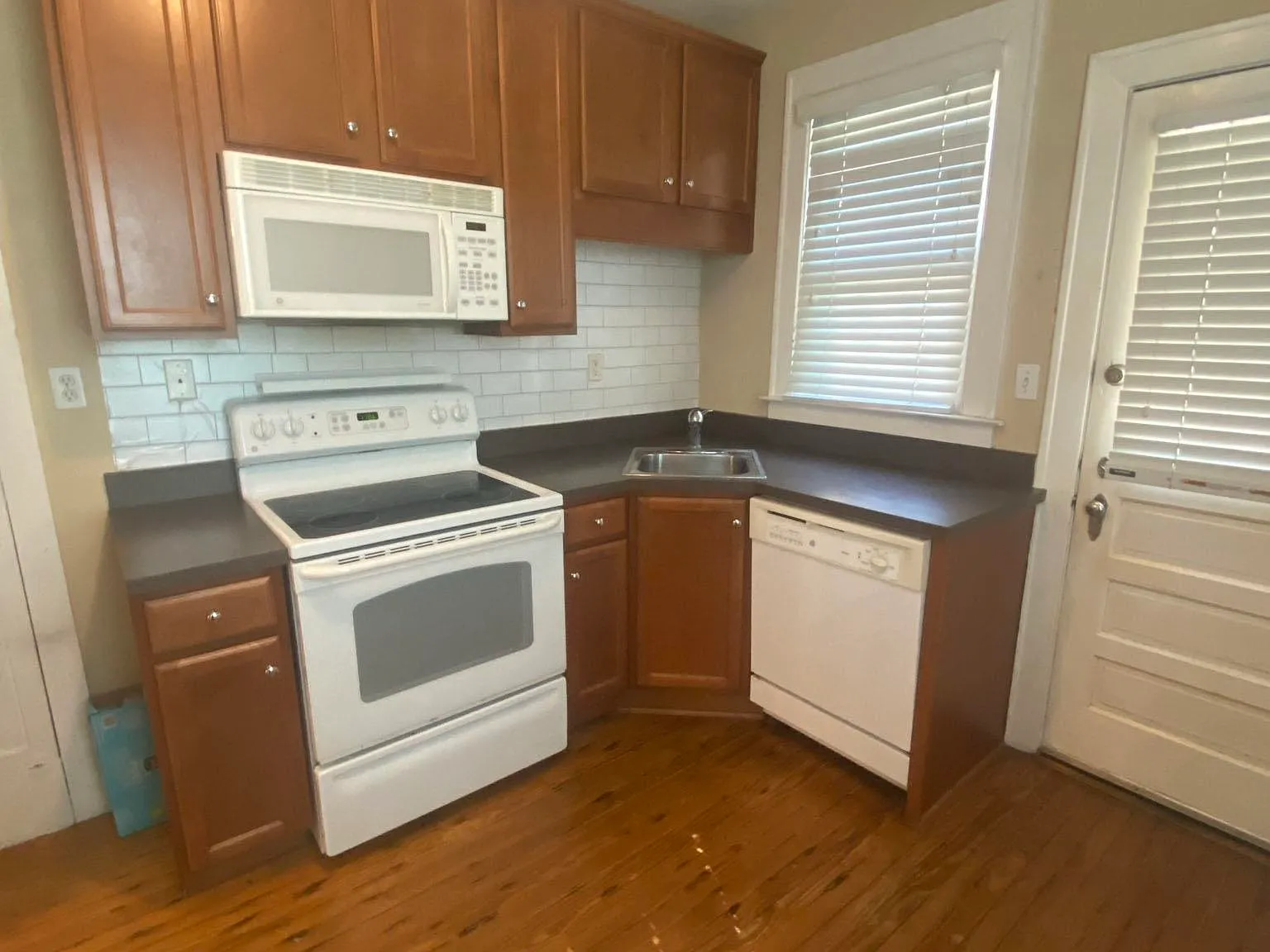 2 bed, 1119 sqft, $1,395 — Photo 4
