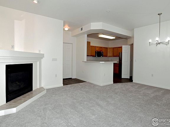 3rd image of 4545 Wheaton Dr #G-130